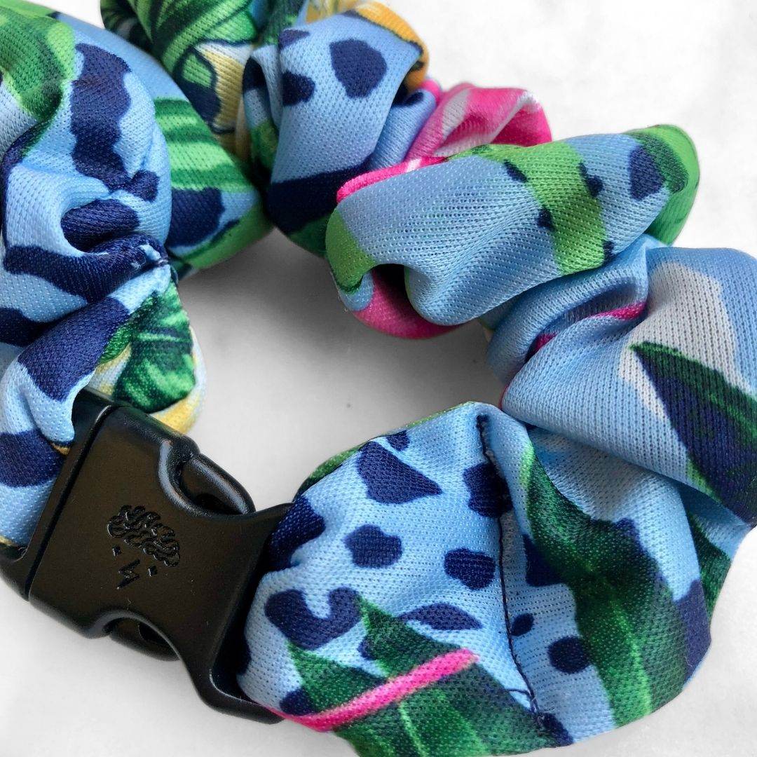 Best hair tie elastics and scrunchie hair accessories for snag-free, pull-free, rip-free, hair. Smooth, effortless hair ties and hair scrunchies for athletes, active moms, fitness, & sports. Tropical Jungle Buckle Scrunchie - No Snagging, No Tangles