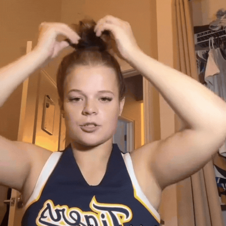 Best Gifts for Cheerleaders