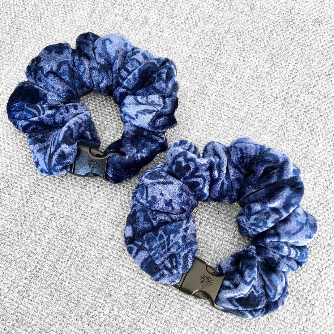 Best hair tie elastics and scrunchie hair accessories for snag-free, pull-free, rip-free, hair. Smooth, effortless hair ties and hair scrunchies for athletes, active moms, fitness, & sports. Blue Sweater Velvet JUMBO Buckle Scrunchie - No Snagging, No Tangles