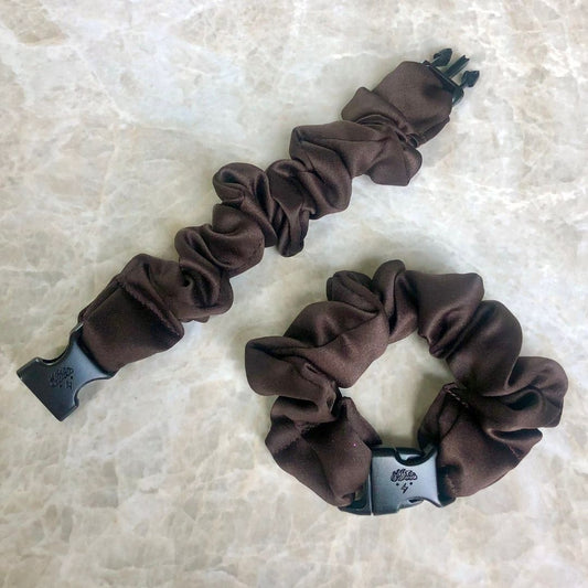 Best hair tie elastics and scrunchie hair accessories for snag-free, pull-free, rip-free, hair. Smooth, effortless hair ties and hair scrunchies for athletes, active moms, fitness, & sports. Buckle Scrunchie - Neutral Colors - No Snagging, No Tangles Umber Brown Recycled Satin Standard (1.25 to 1.5 inch thickness)