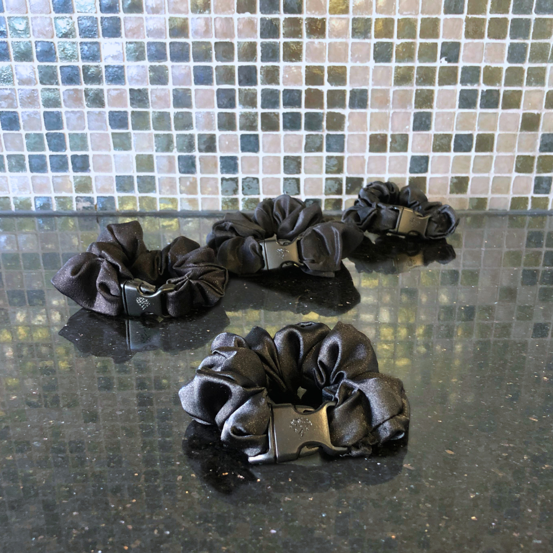Best hair tie elastics and scrunchie hair accessories for snag-free, pull-free, rip-free, hair. Smooth, effortless hair ties and hair scrunchies for athletes, active moms, fitness, & sports. Buckle Scrunchie - Neutral Colors - No Snagging, No Tangles