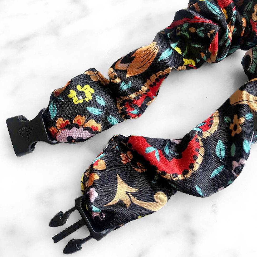 Best hair tie elastics and scrunchie hair accessories for snag-free, pull-free, rip-free, hair. Smooth, effortless hair ties and hair scrunchies for athletes, active moms, fitness, & sports. Mariposa Paisley Buckle Scrunchie - Día de los Muertos, Fall, Halloween - No Snagging, No Tangles