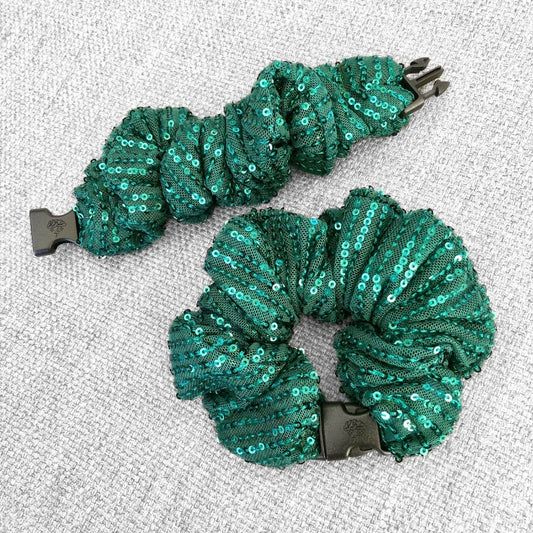 Evergreen Tinsel jumbo Buckle Scrunchie in recycled polyblend, 2 to 2.5 inch jumbo size
