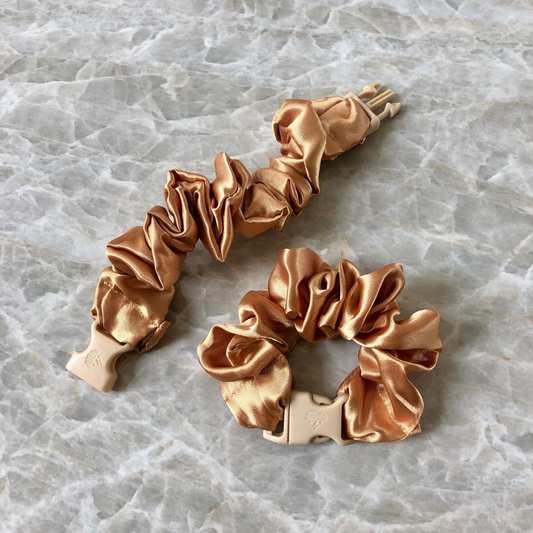 Buckle Scrunchie in Gold Honey satin, golden neutral standard size